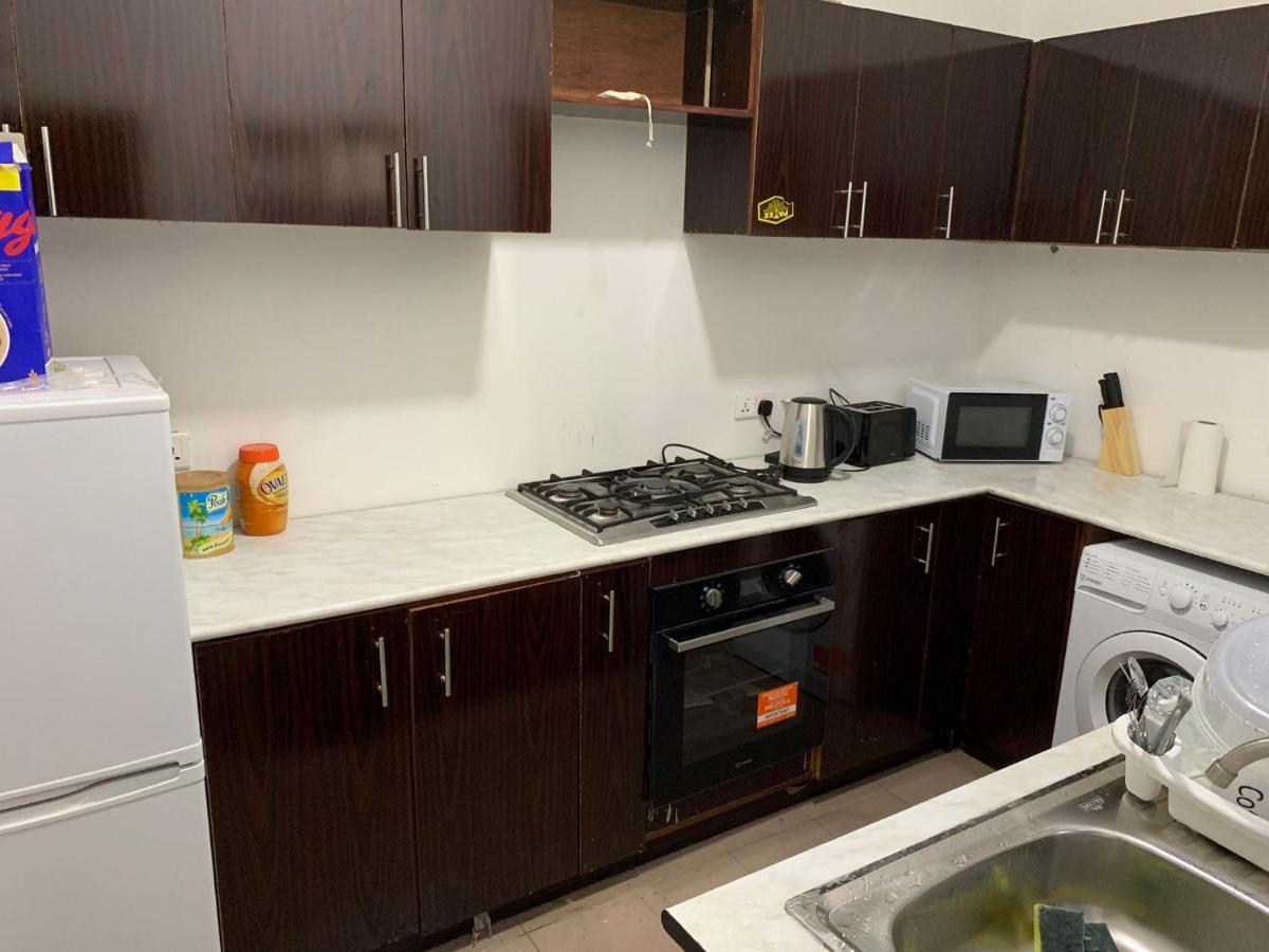 Matano Guest House Brikama Εξωτερικό φωτογραφία